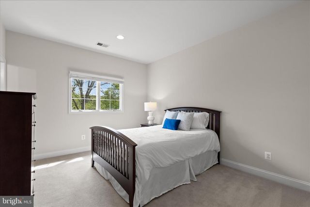 19586 SARATOGA SPRINGS PL, Ashburn, VA 20147
