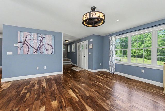11 Lorden Road, New Boston, NH 03070