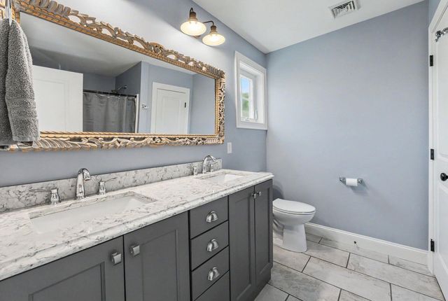 11 Lorden Road, New Boston, NH 03070