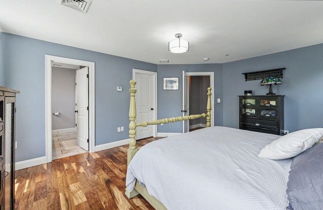 11 Lorden Road, New Boston, NH 03070