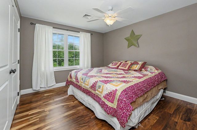 11 Lorden Road, New Boston, NH 03070