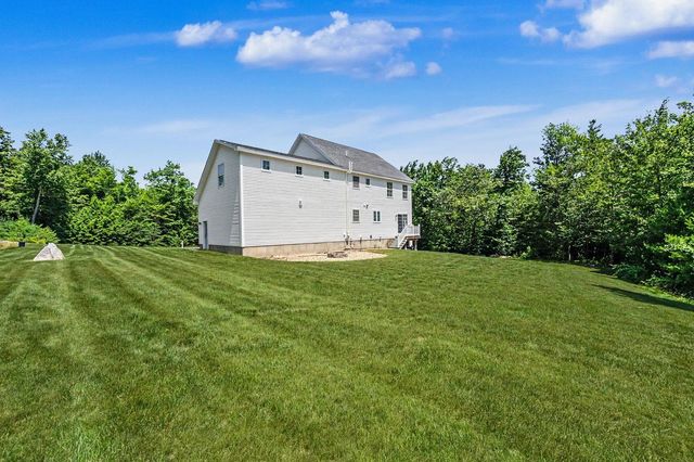 11 Lorden Road, New Boston, NH 03070