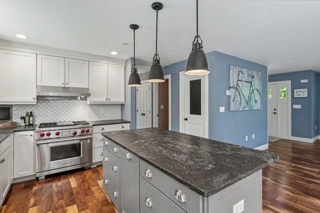 11 Lorden Road, New Boston, NH 03070