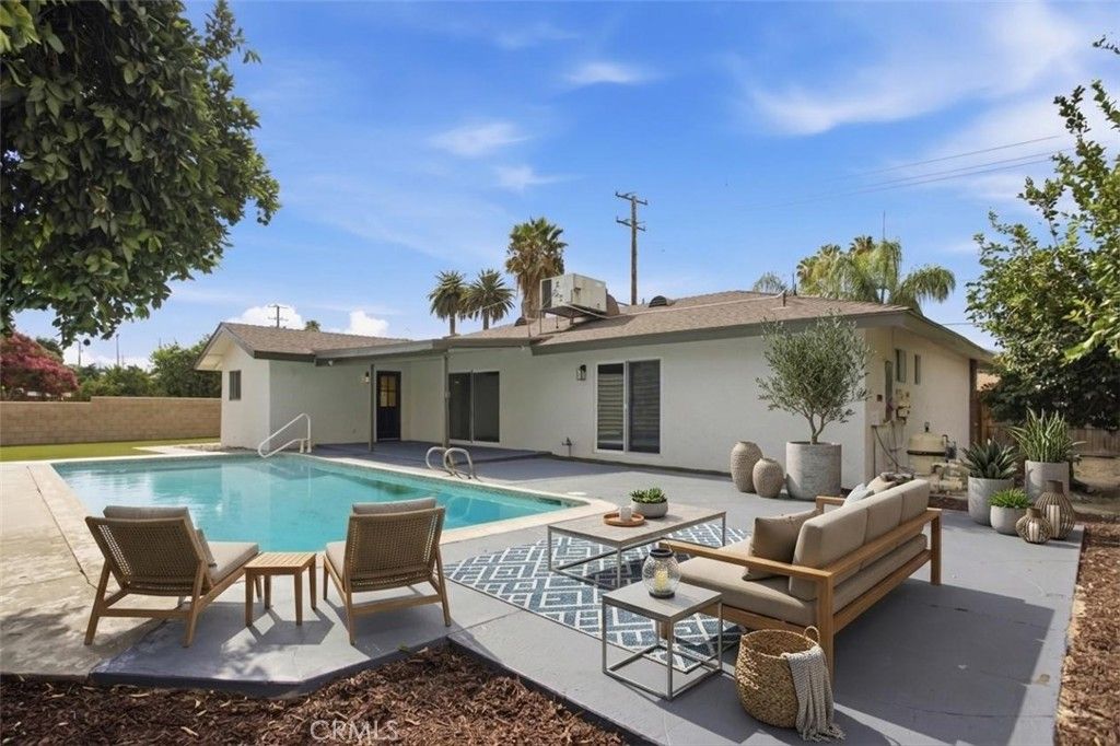 Image 2 of property listing at 41674 Mayberry Avenue, Hemet, CA 92544