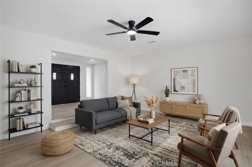 Image 5 of property listing at 41674 Mayberry Avenue, Hemet, CA 92544