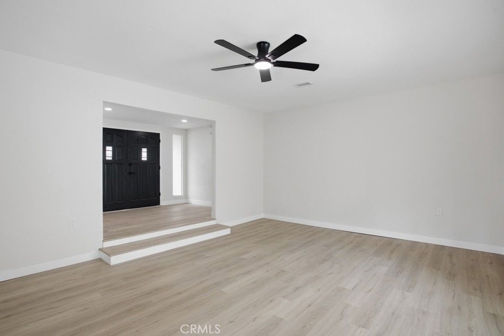 Image 6 of property listing at 41674 Mayberry Avenue, Hemet, CA 92544