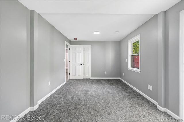 9353 Old Lee Road, Green Oak Township, MI 48116