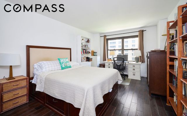 140 W End Ave Apt 9J, New York City, NY 10023
