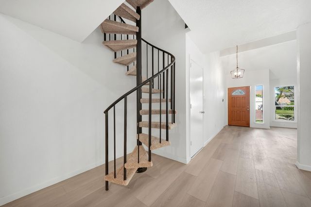 1910 Brushy Creek Drive, Sugar Land, TX 77478