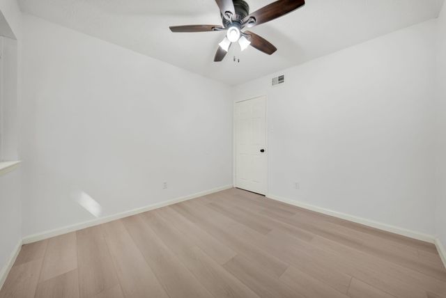 1910 Brushy Creek Drive, Sugar Land, TX 77478