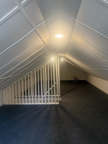 250 Main Street SF, Wayland, MA 01778