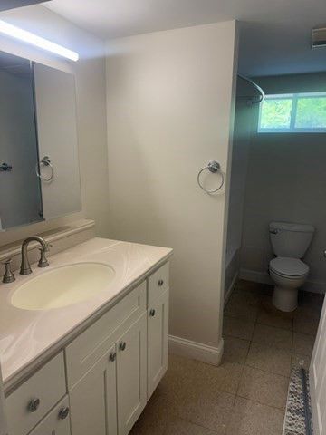 250 Main Street SF, Wayland, MA 01778