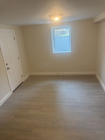 250 Main Street SF, Wayland, MA 01778