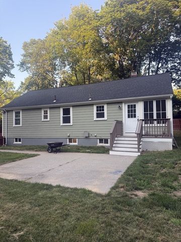250 Main Street SF, Wayland, MA 01778
