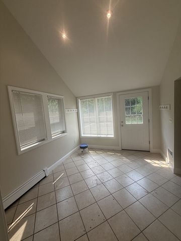 250 Main Street SF, Wayland, MA 01778