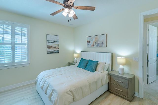 221 SE Longview Drive, Port St. Lucie, FL 34984