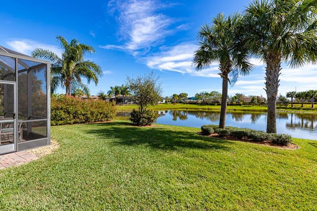 221 SE Longview Drive, Port St. Lucie, FL 34984