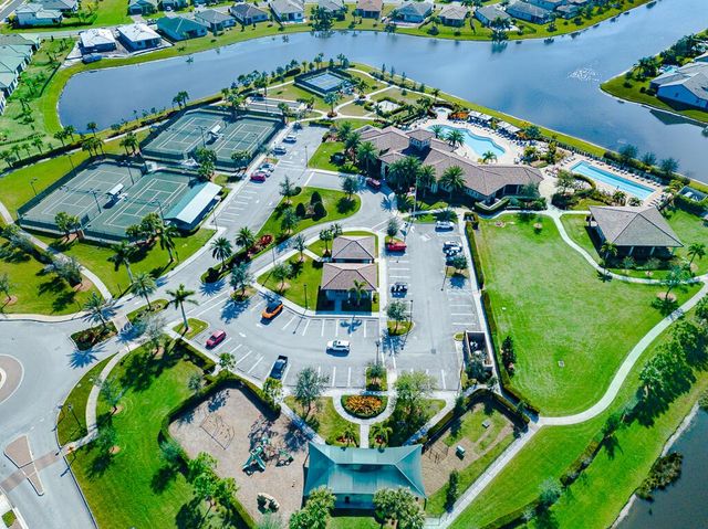 221 SE Longview Drive, Port St. Lucie, FL 34984