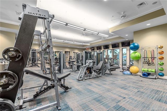 221 SE Longview Drive, Port St. Lucie, FL 34984