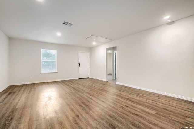 707 Sewanee St, San Antonio, TX 78210