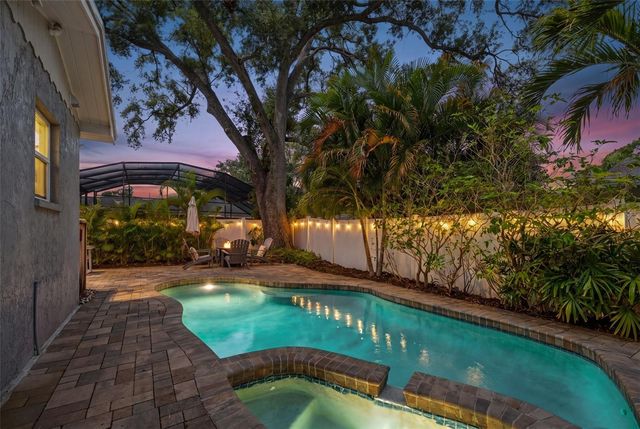 4202 W PALMIRA AVENUE, Tampa, FL 33629