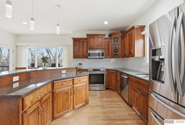 1711 S 213th Street, Elkhorn, NE 68022