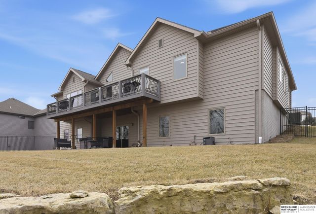 1711 S 213th Street, Elkhorn, NE 68022