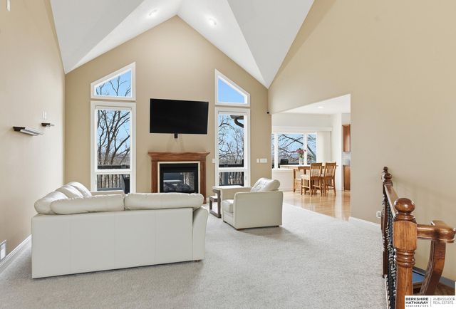 1711 S 213th Street, Elkhorn, NE 68022