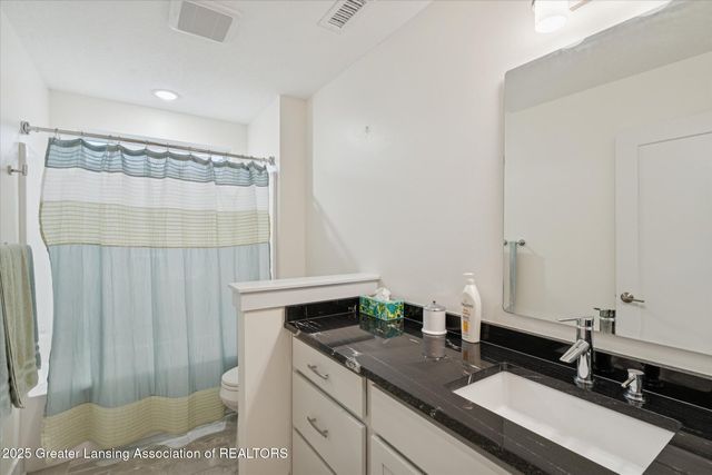 3893 Quarterhorse, East Lansing, MI 48823