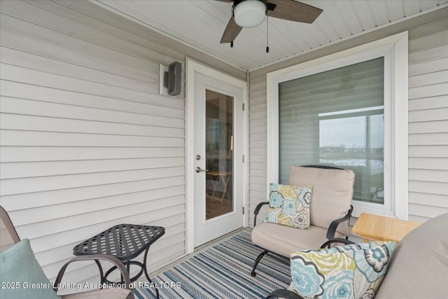 3893 Quarterhorse, East Lansing, MI 48823