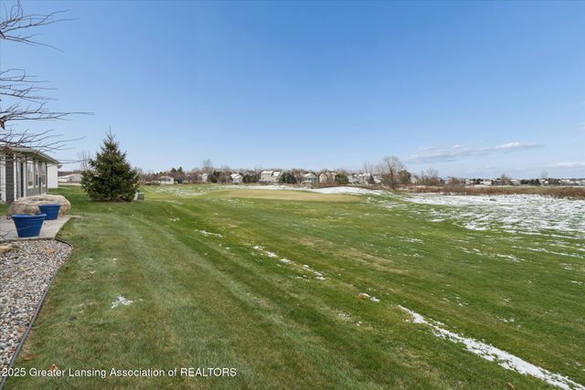 3893 Quarterhorse, East Lansing, MI 48823