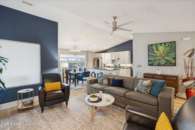 3893 Quarterhorse, East Lansing, MI 48823