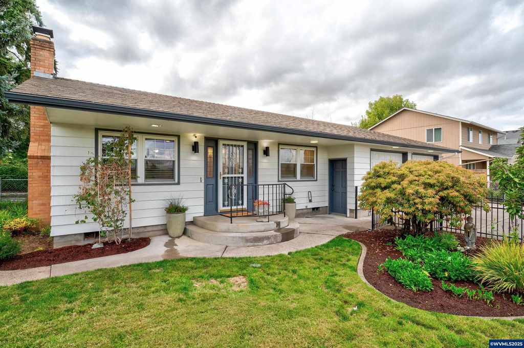 2601 Walker Rd NE, Salem, OR 97305