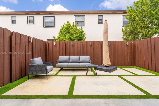 21444 NE 2nd Path, Miami, FL 33179