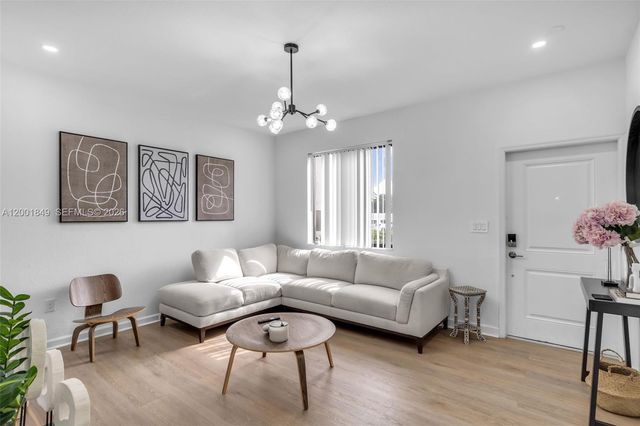 21444 NE 2nd Path, Miami, FL 33179