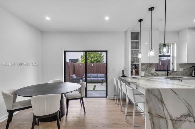 21444 NE 2nd Path, Miami, FL 33179