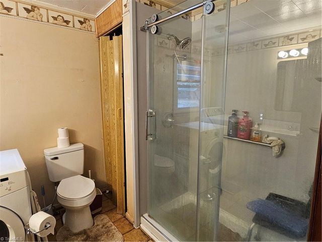 930 Walker Street, Reidsville, NC 27320