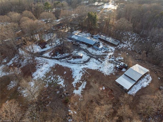 930 Walker Street, Reidsville, NC 27320