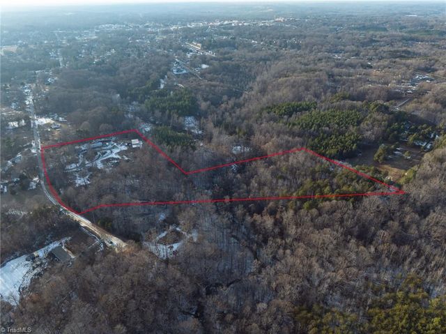 930 Walker Street, Reidsville, NC 27320