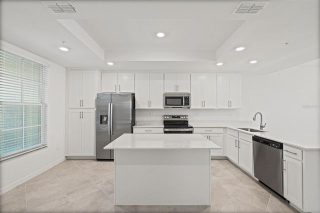 19007 SCALLOP LOOP 108, Lakewood Ranch, FL 34202