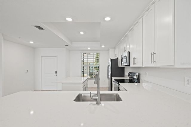 19007 SCALLOP LOOP 108, Lakewood Ranch, FL 34202