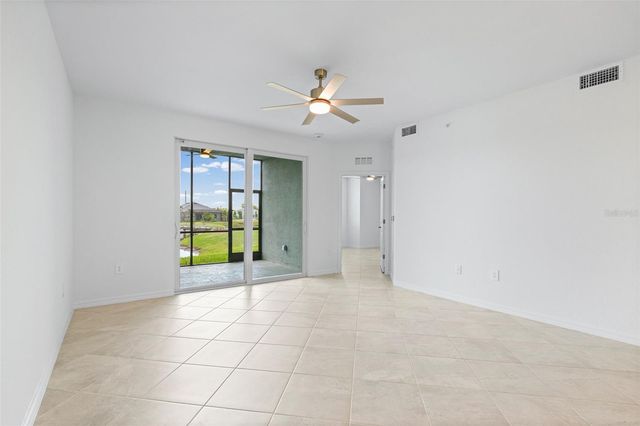 19007 SCALLOP LOOP 108, Lakewood Ranch, FL 34202