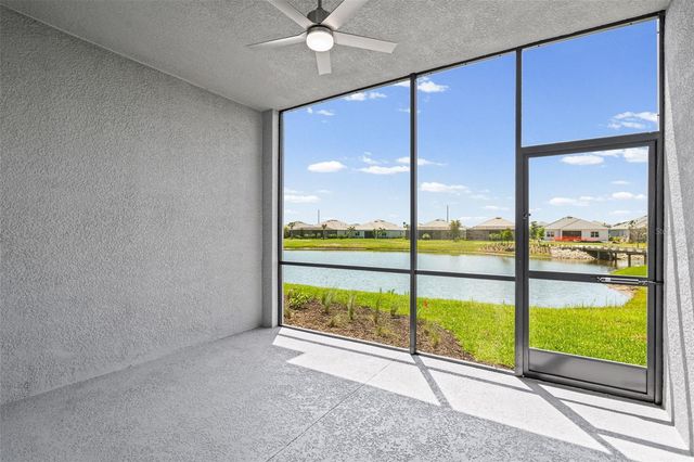 19007 SCALLOP LOOP 108, Lakewood Ranch, FL 34202