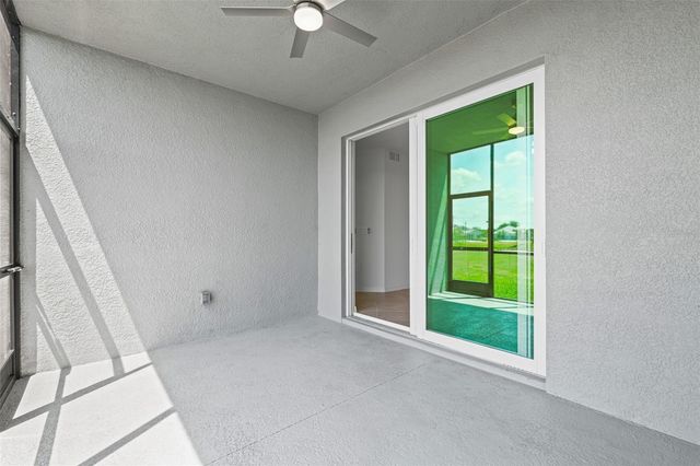19007 SCALLOP LOOP 108, Lakewood Ranch, FL 34202