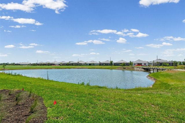19007 SCALLOP LOOP 108, Lakewood Ranch, FL 34202