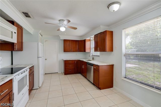 8484 Cypress DR N, Fort Myers, FL 33967