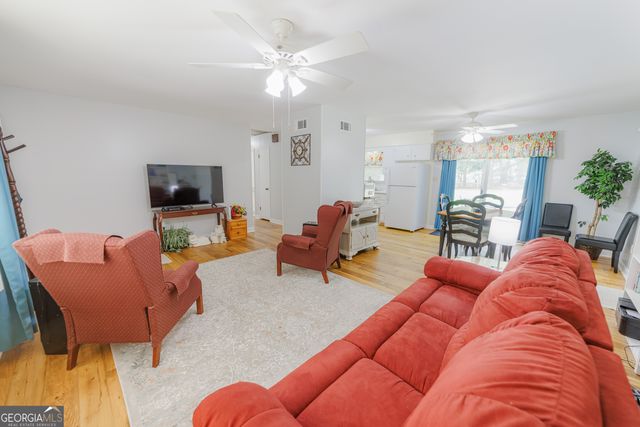 503 Dyches Drive, Savannah, GA 31406