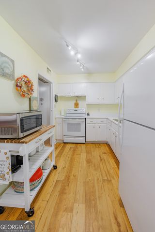 503 Dyches Drive, Savannah, GA 31406