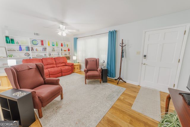 503 Dyches Drive, Savannah, GA 31406