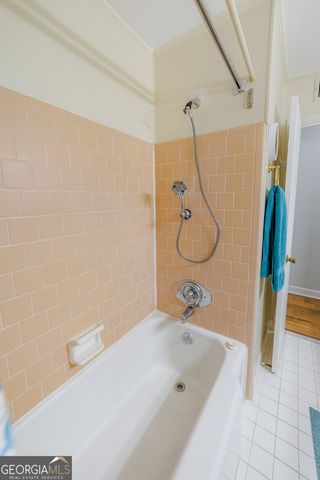 503 Dyches Drive, Savannah, GA 31406